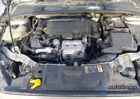 2016 Ford Focus Se z USA, uszkodzony, nr VIN 1FADP3FE6GL221456